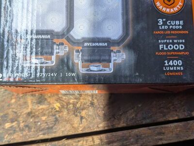 3 inch Led Cube lights/mounting brackets New