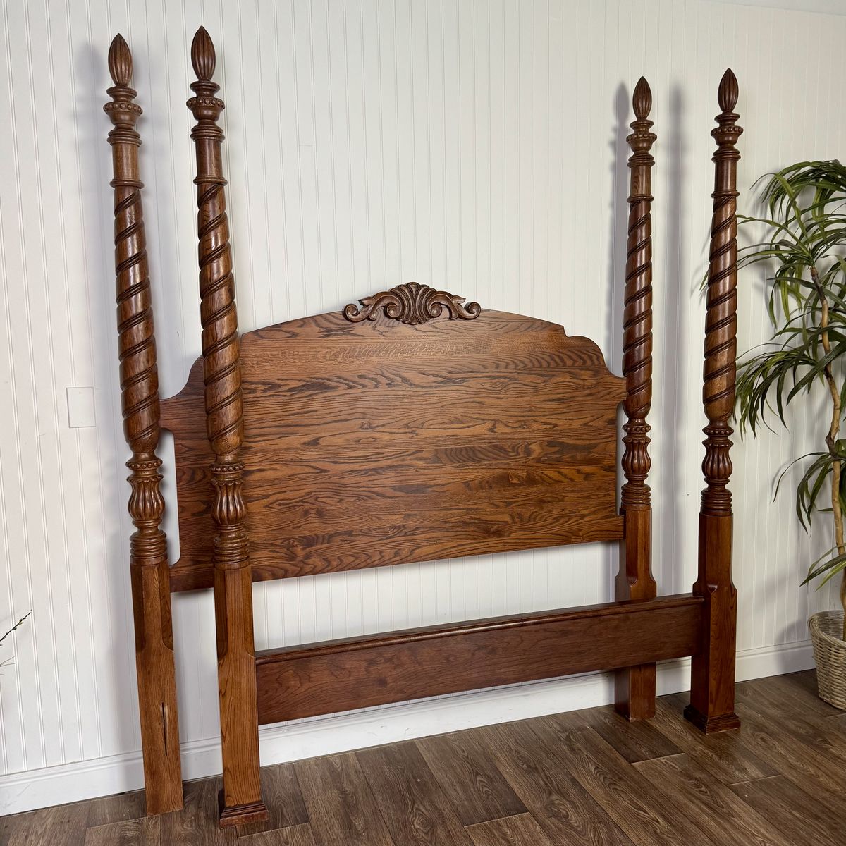 Vintage Richardson Brothers Barley Twist Queen Bed