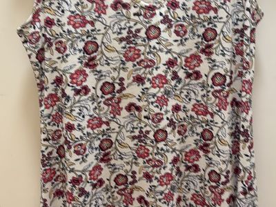 New Womens Floral Sleeveless V-Neck Mini Dress, Size M, White/Red Bohemian Print
