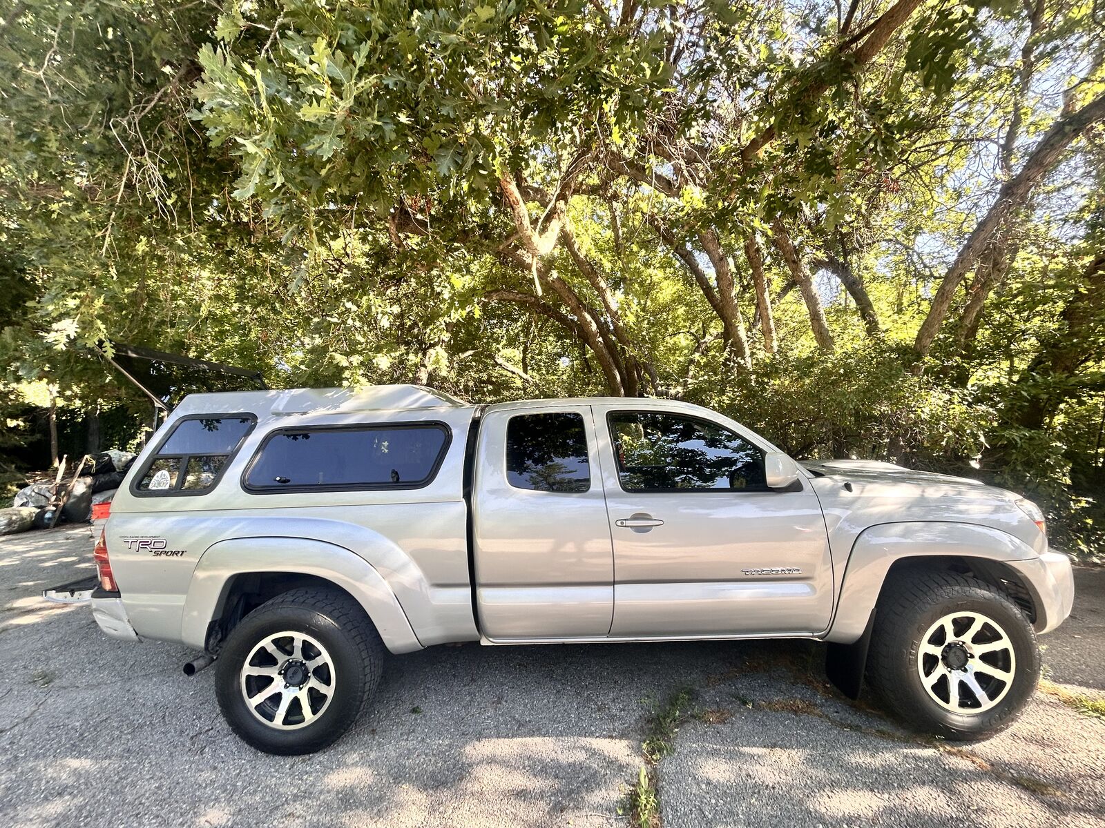 2005 TOYOTA TACOMA V6