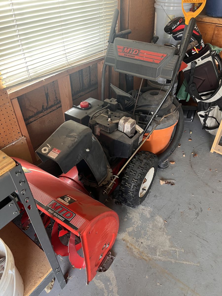 MTD Yard Machine Electronic Start Snow Blower