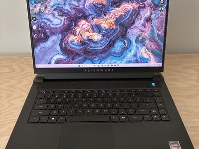 Alienware M15 R7 RTX 3070ti