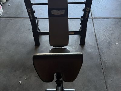 Weight bench