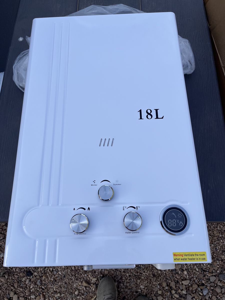 New Tankless Propane Water Heater – Perfect for RV / Camping / Outdoor Shower