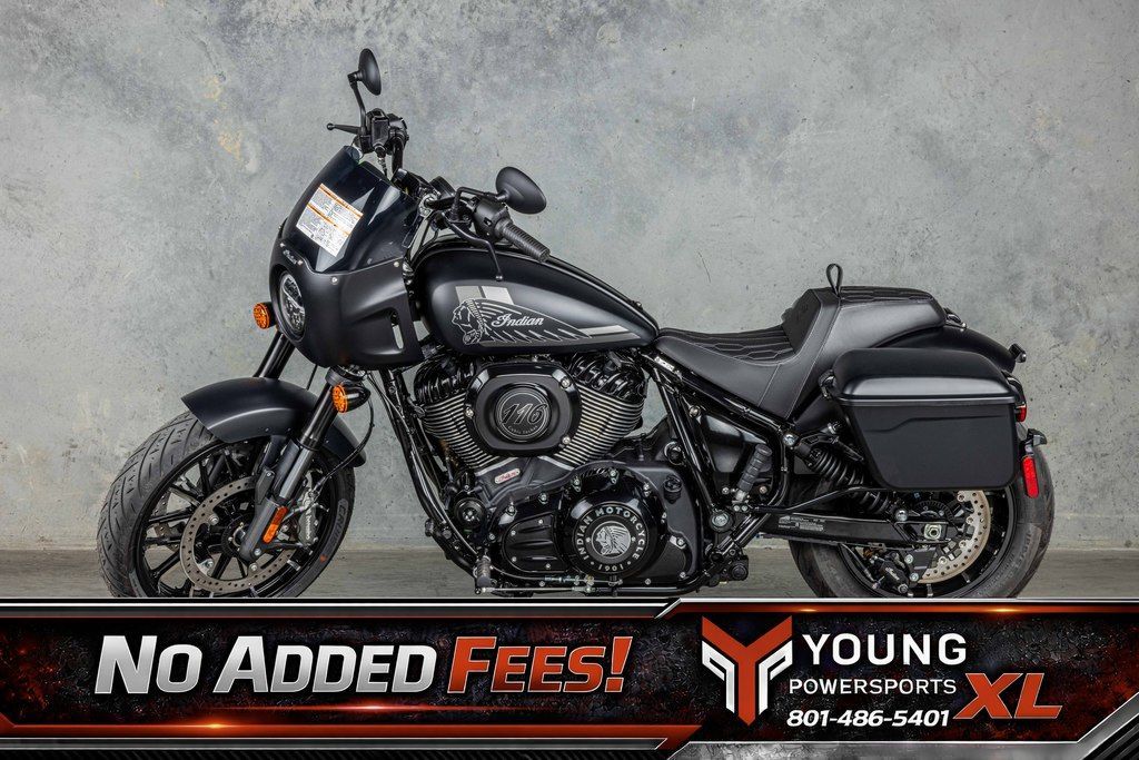 2026 Indian Motorcycle® Sport Chief RT Black Smoke