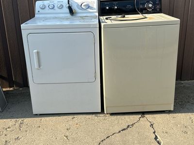 GE Clothes Dryer and Kenmore Top Load Washing Machine Set