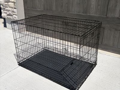 Large Black Wire Dog Crate Pet Kennel with Removable Tray - 48” x 30” x 32”
