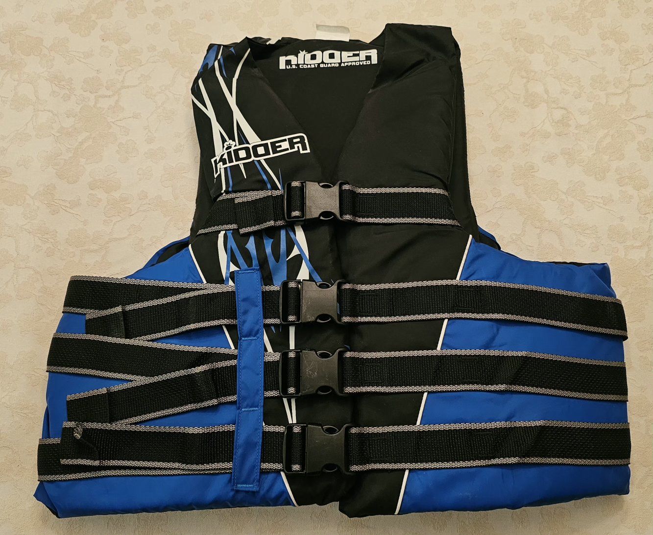 Live Vest L/XL Coast Guard Approved  Over 90 Pound