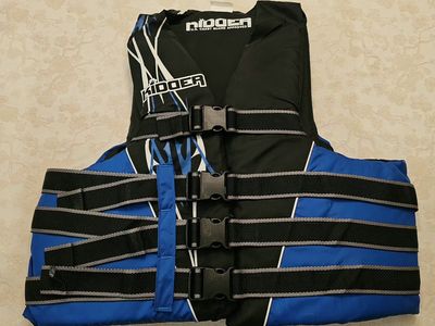 Live Vest L/XL Coast Guard Approved Over 90 Pound