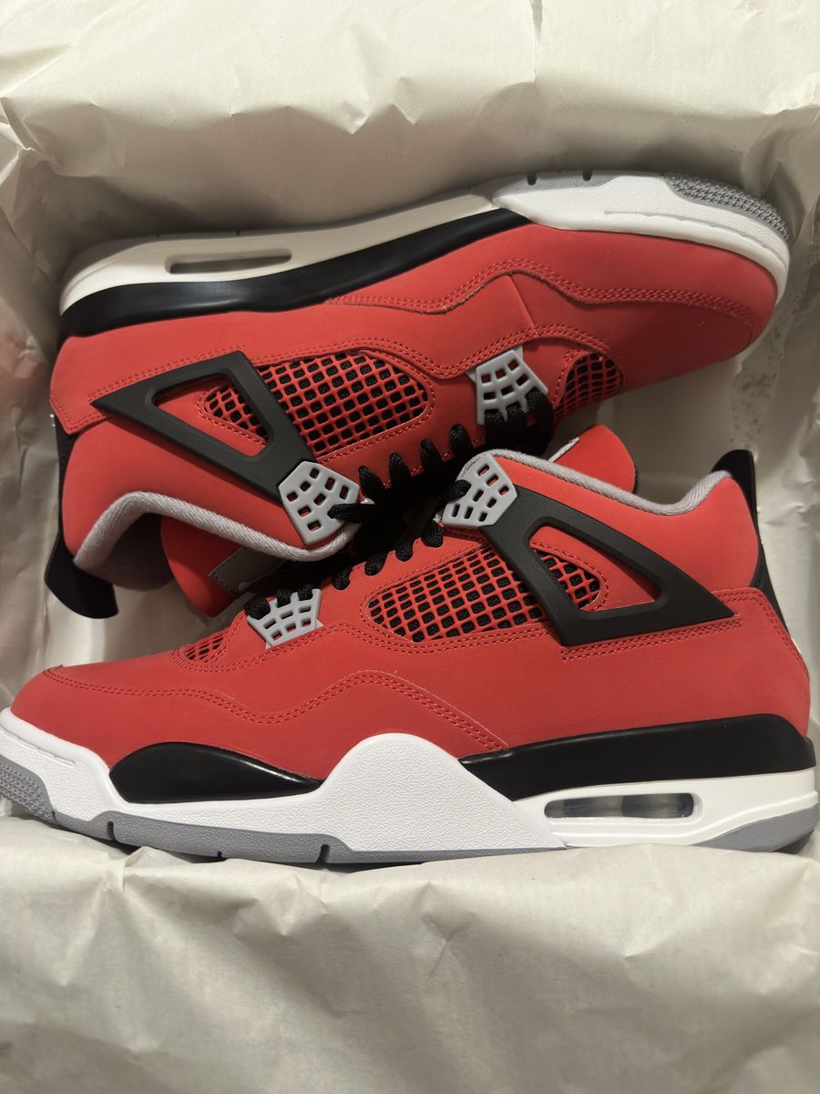 Jordan 4