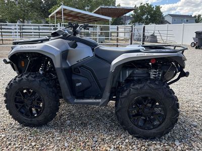 2023 Can Am outlander 700