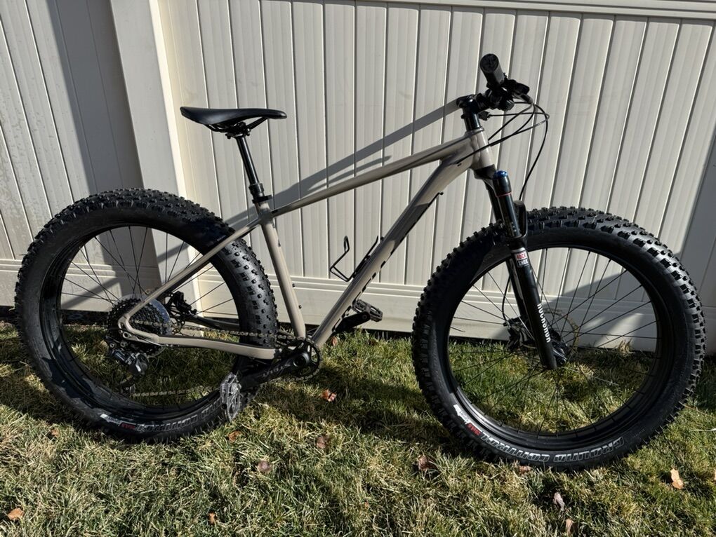 Specialized Fatboy Medium Excellent Shape