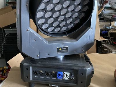 Professional Moving Head LED Stage Light DMX Wash Light Showgear MH8