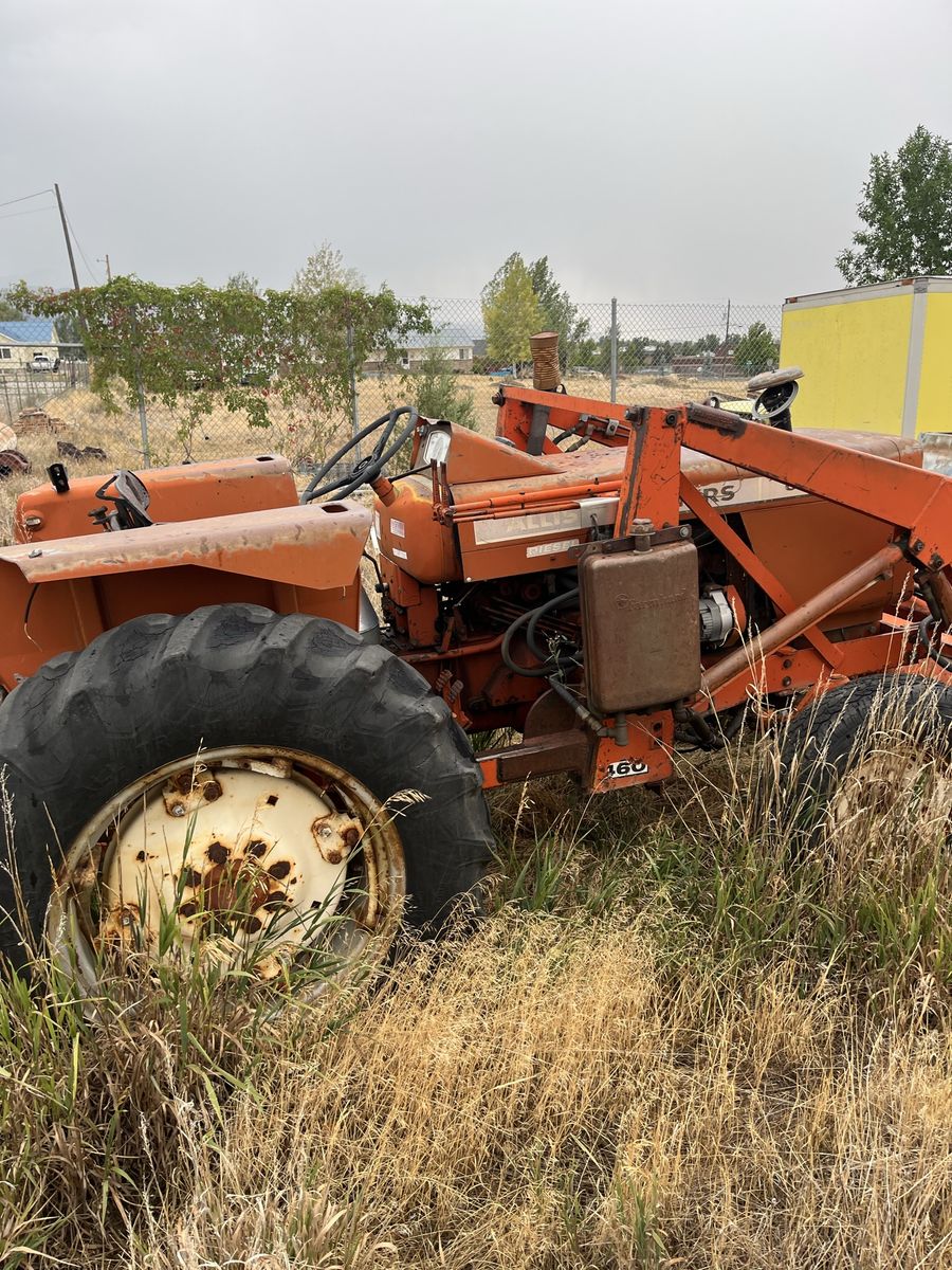 Tractor 