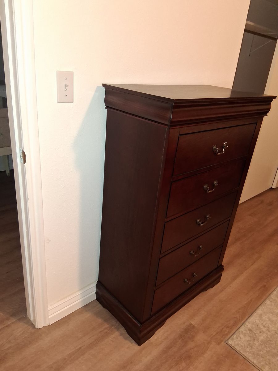 Main image 9