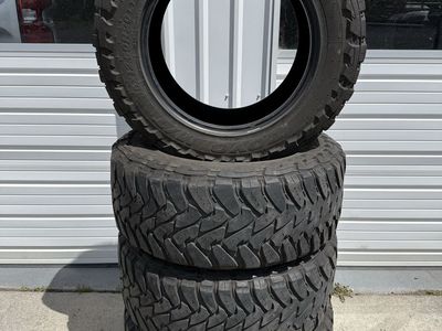 35x12.50R20 Toyo Open Country M/T
