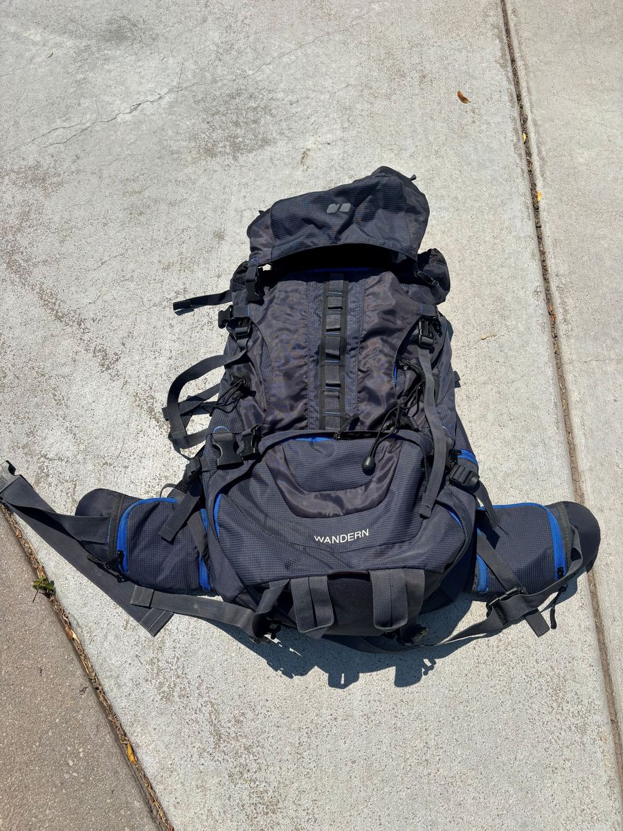 Koppen Wandern internal frame 45L backpack