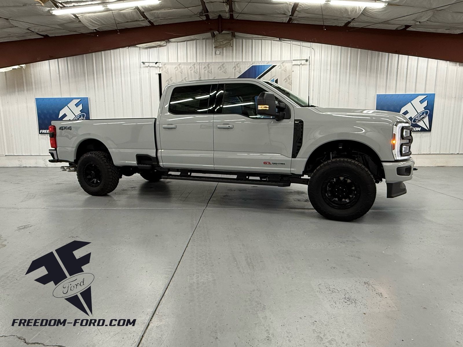 2026 Ford F-350 Super Duty XLT