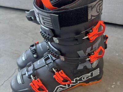 Mens Lange XT100 Ski Boots 10.5