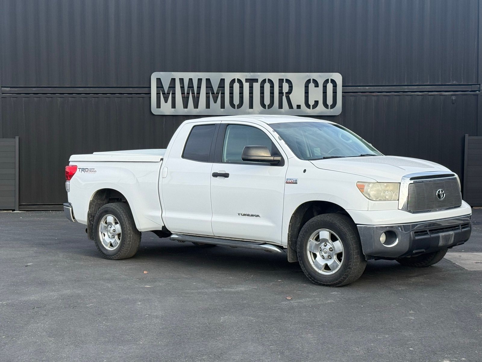 2012 TOYOTA TUNDRA Grade