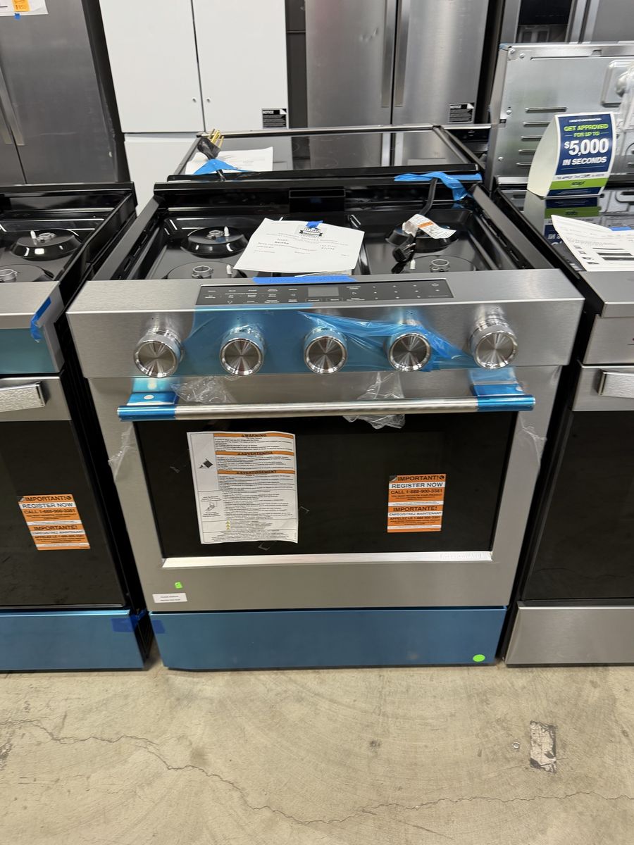 NEW KITCHENAID SMART GAS SLIDE IN RANGE STAINLESS