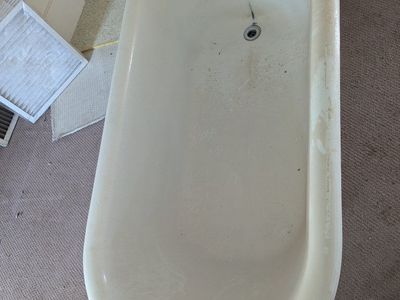 Vintage Clawfoot bathtub