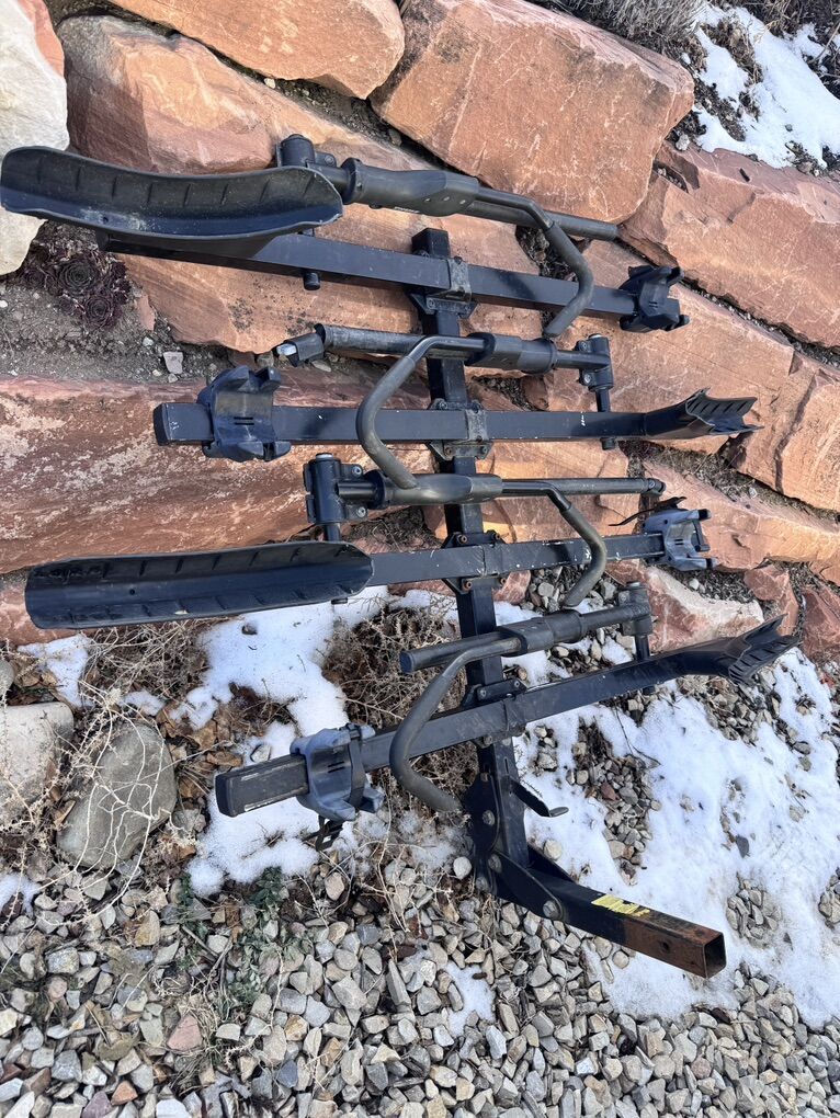 Thule T2 4 Bike Hitch Rack