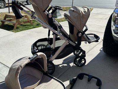 UPPAbaby vista v2 LATEST MODEL