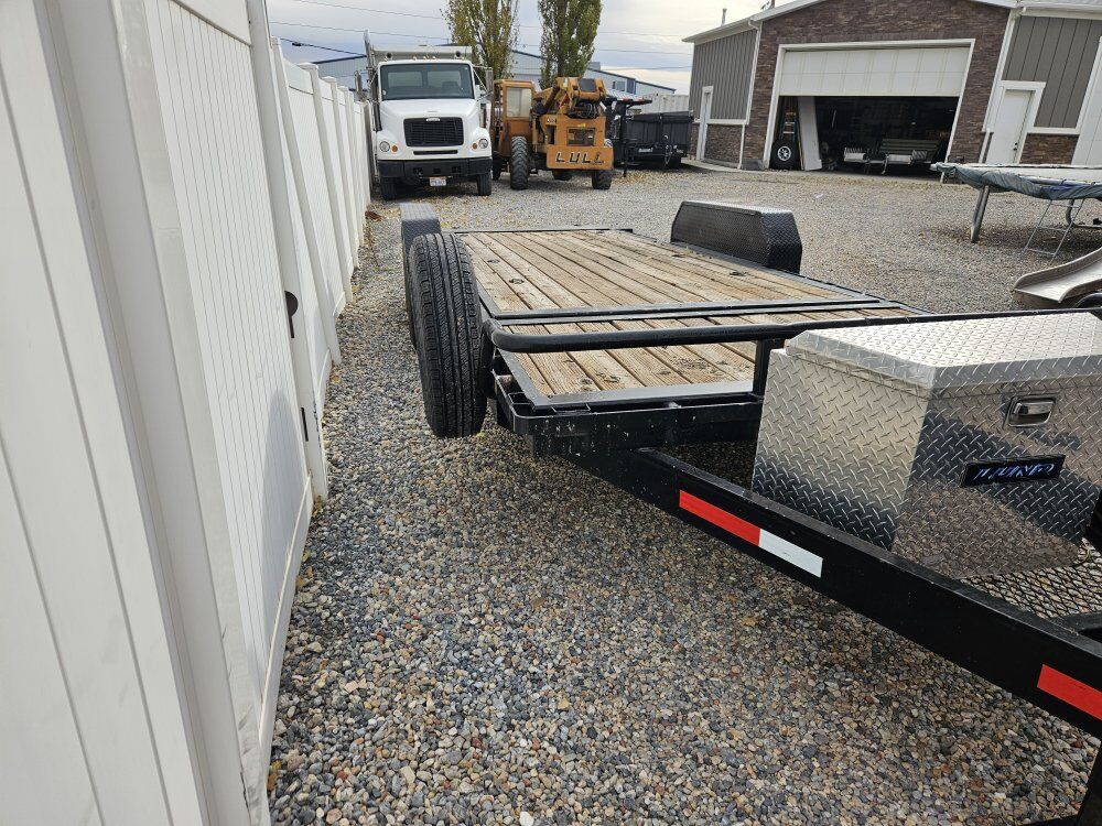 Tilt Deck trailer