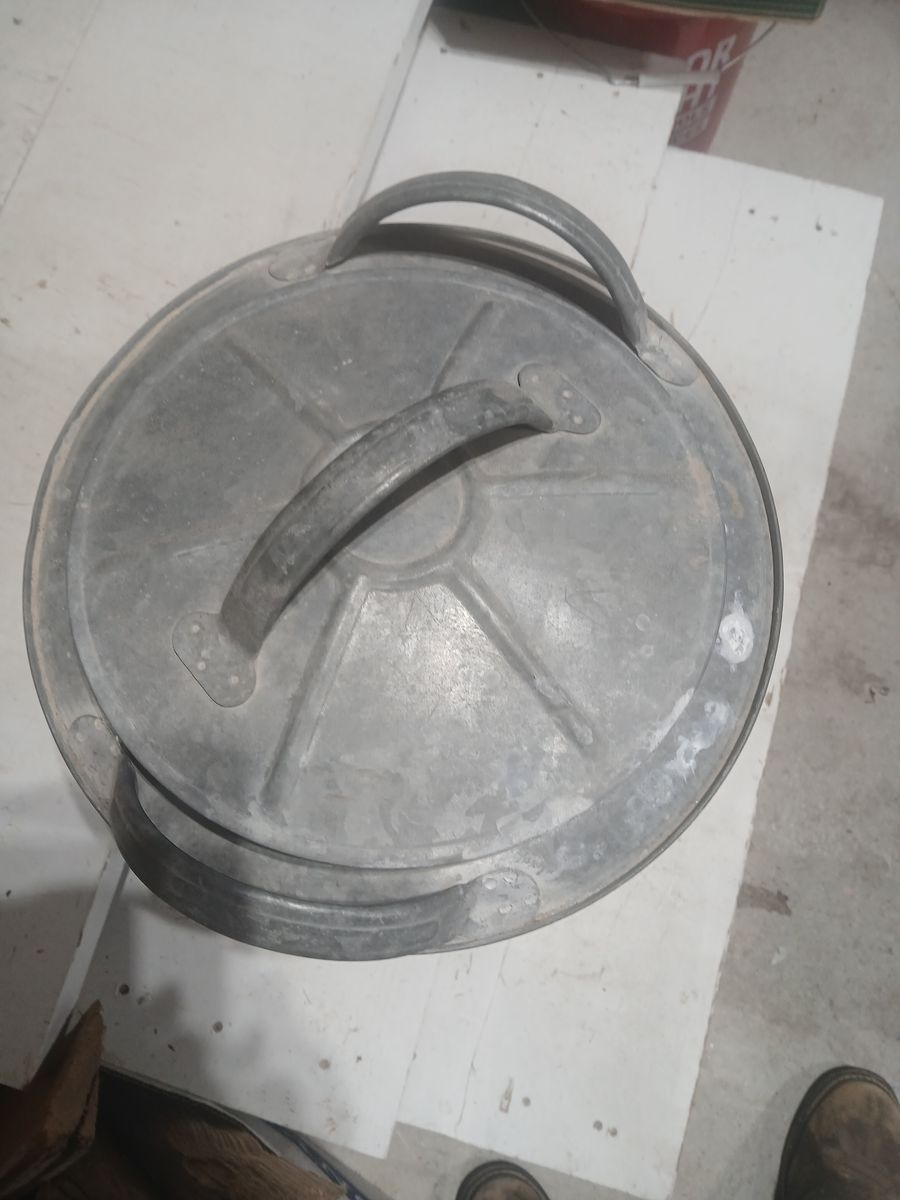 Main image 4