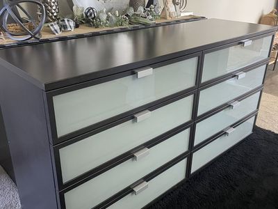 IKEA 8 Drawer Dresser frosted Glass