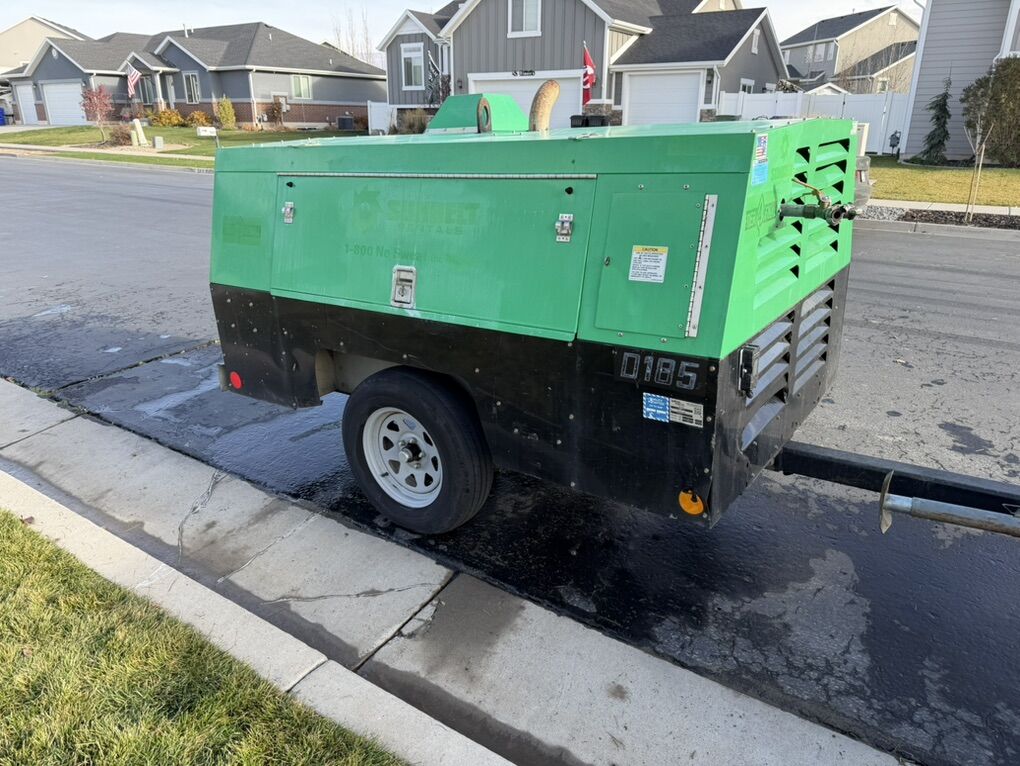 2016 Sullivan Palatek 185cfm Air Compressor