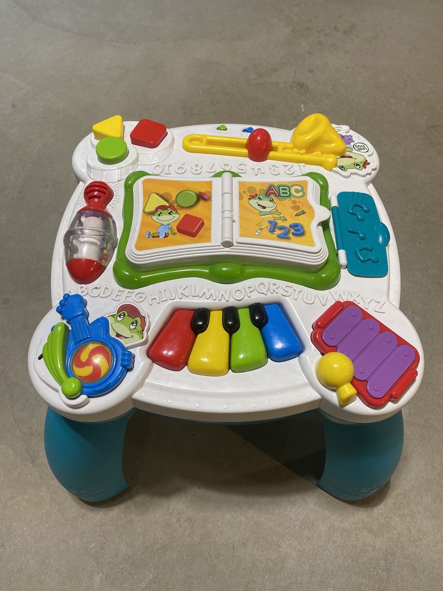 LeapFrog Learn & Groove Musical Table Activity Center Lights Sounds Ages 6-36 Months