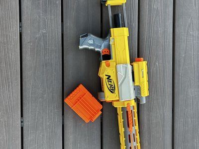 NERF N-Strike Recon CS-6 Blaster Toy Gun w/ Magazine Yellow & Orange