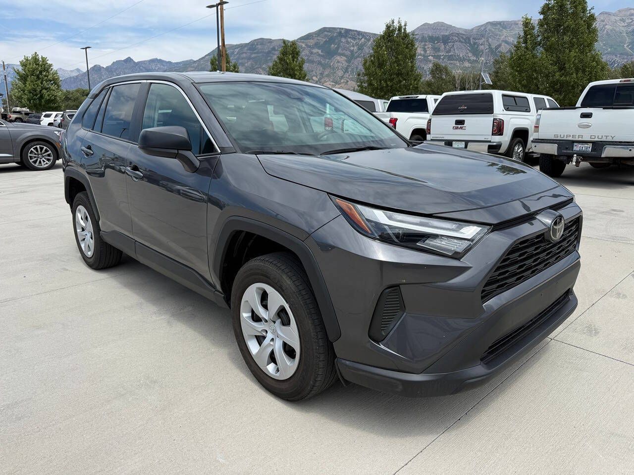 2024 Toyota RAV4 LE