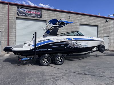 2018 chaparral 2430 only 67 hrs