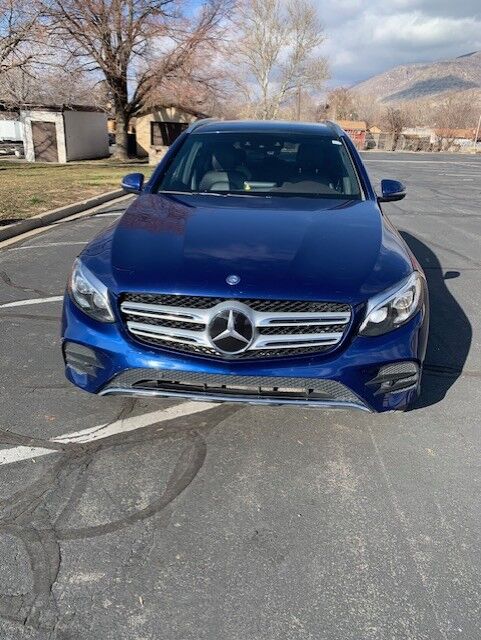 2017 Mercedes-Benz GLC-Class GLC 300 4MATIC