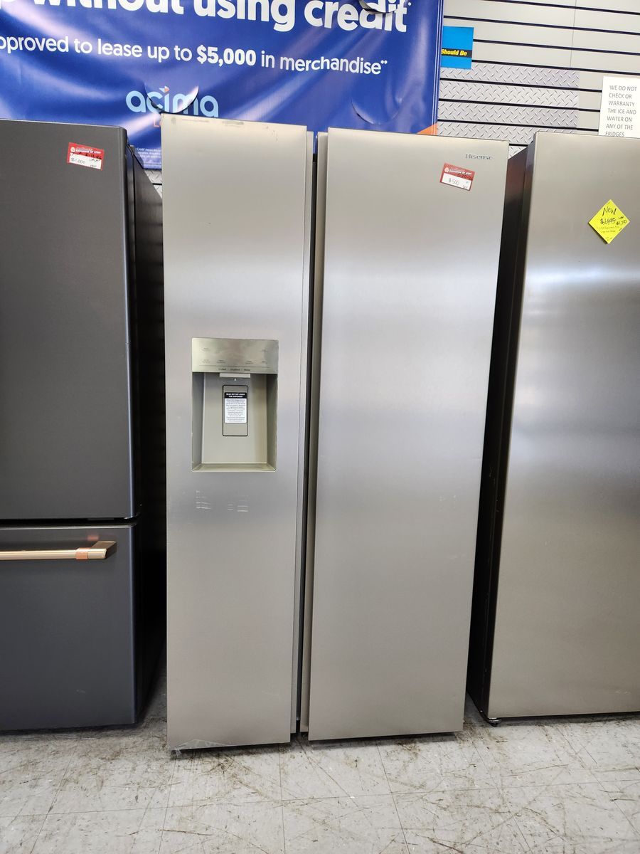 STUNNING HISENSE STAINLESS STEEL SIDE BY SIDE FRIDGE! W-WARRANTY