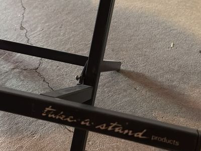 Take a Stand Products Black Z-Style Guitar/bass amp stand