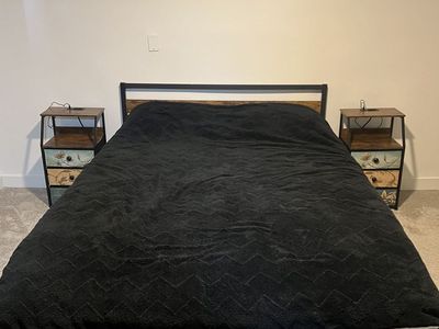 Wood & Black Queen Bedroom Set - bed frame, nightstand & dresser