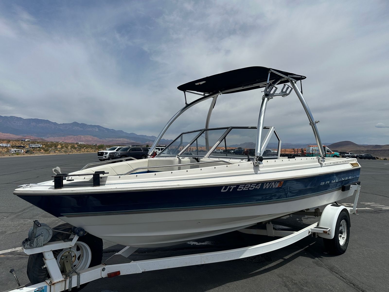 Bayliner Capri