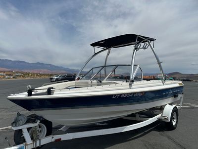 Bayliner Capri