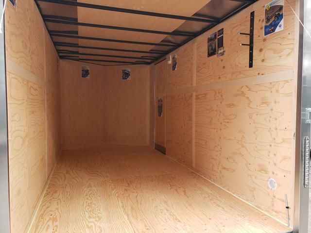 Main image 8
