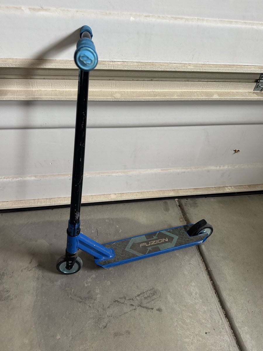 Fuzion Pro X-3 Blue Stunt Scooter - Durable Aluminum Deck, T-Bar Handlebar