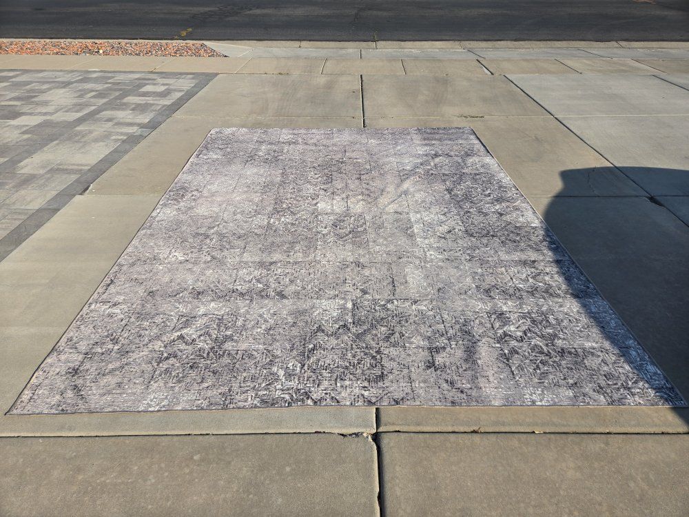 Large Indoor/Outdoor Ruggable Area Rug