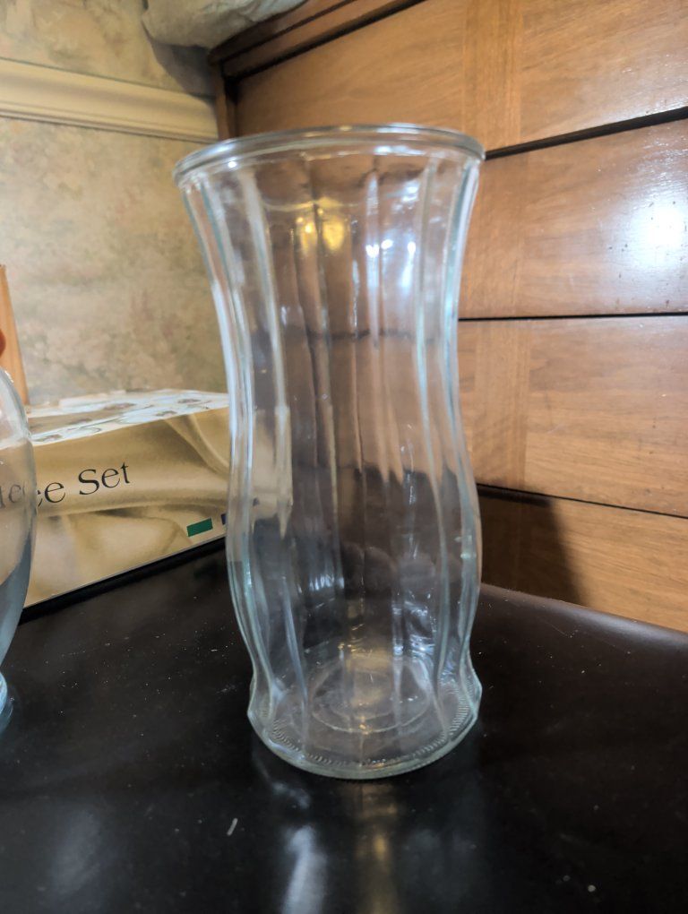 12-In tall ribbed vase