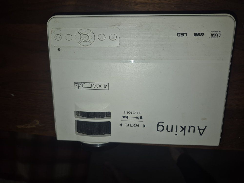 AUKING PROJECTOR COMPACT