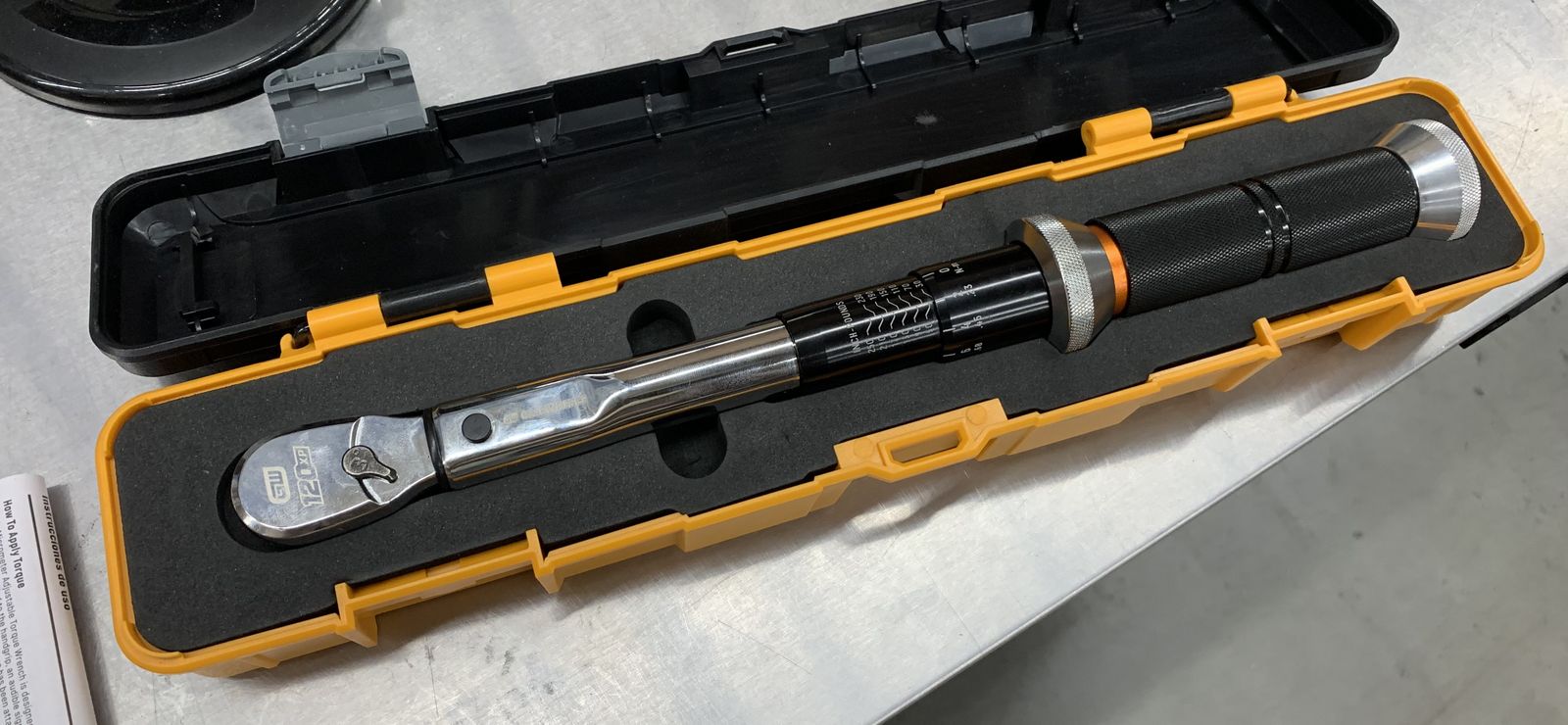 Shop GEARWRENCH 3/8 in. Drive 120 XP 30-250 in./lbs. Micrometer Torque Wrench