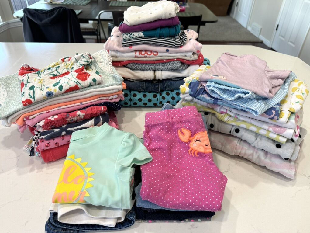 Girls Size 18 Months Clothes Bundle, 44 Items