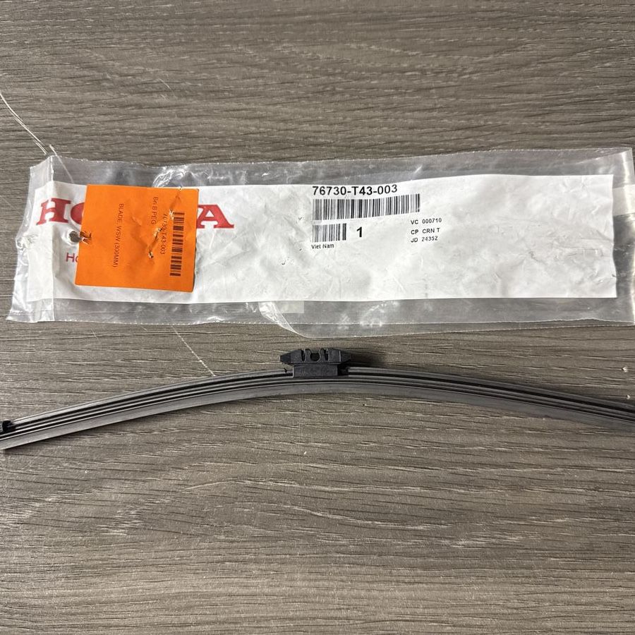 OEM Honda Civic Rear Wiper Blade
